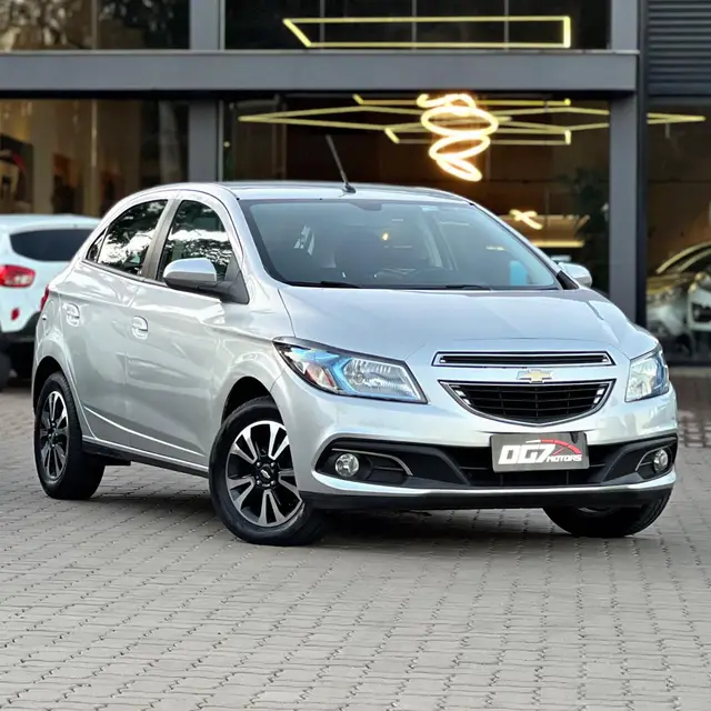 Carro Chevrolet Onix 2015 1.4 LTZ SPE/4