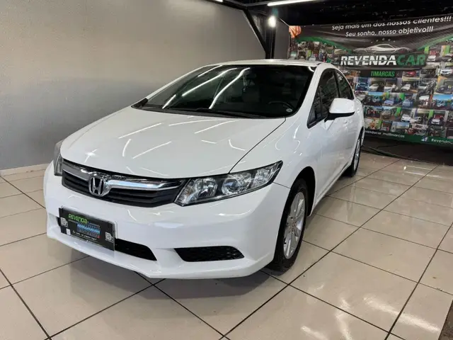 Carro Honda Civic 2015 LXS 1.8 i-VTEC (Aut) (Flex)