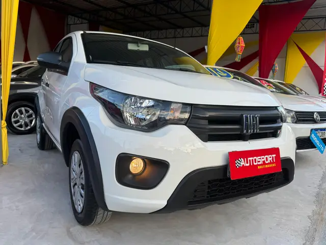 Carro Fiat Mobi 2025 Like 1.0