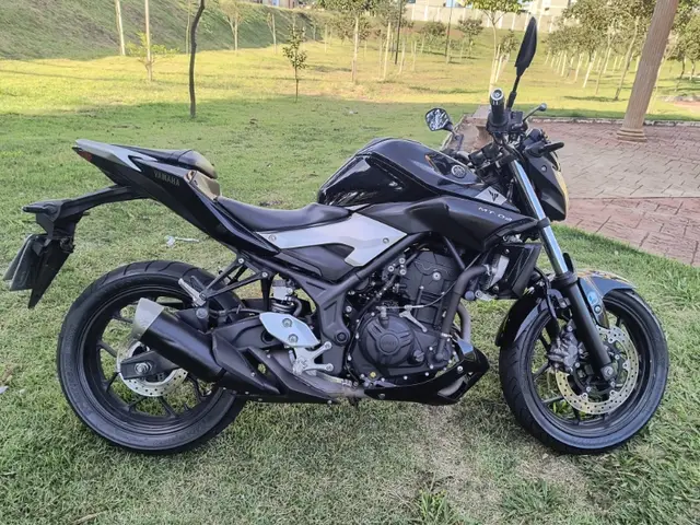 Moto Yamaha MT-03 2017 STD