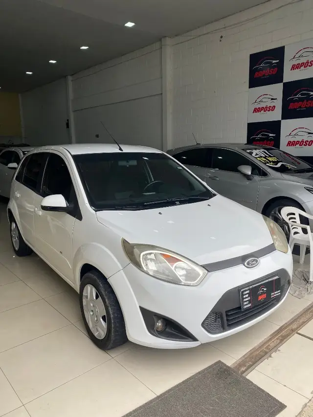 Carro Ford Fiesta Hatch 2014 S Rocam 1.0 (Flex)