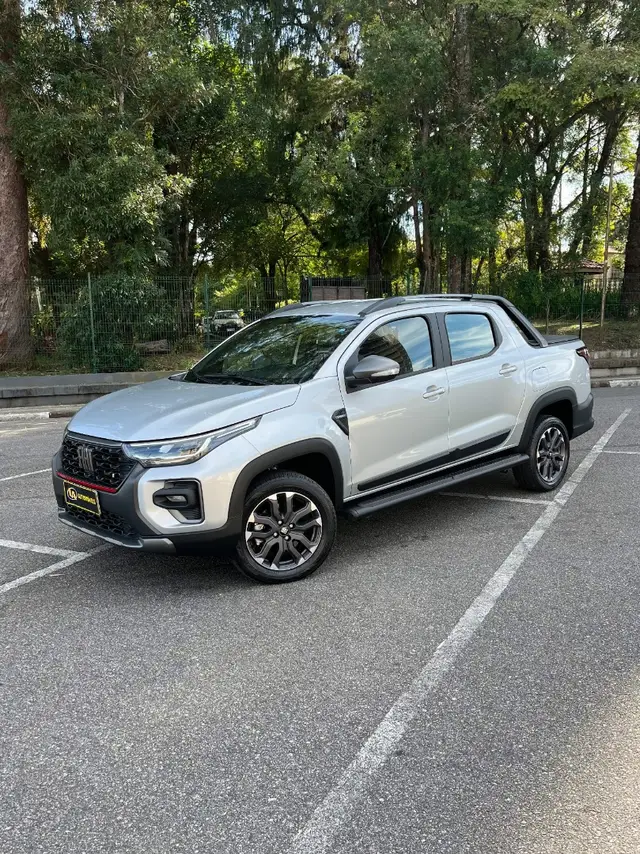 Carro Fiat Strada 2024 Ultra 1.0 Turbo