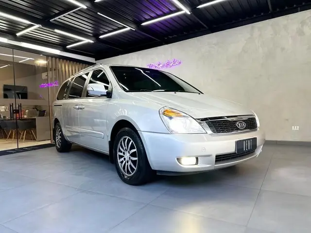 Carro Kia Carnival 2012 3.5 V6 EX V.291 (aut)