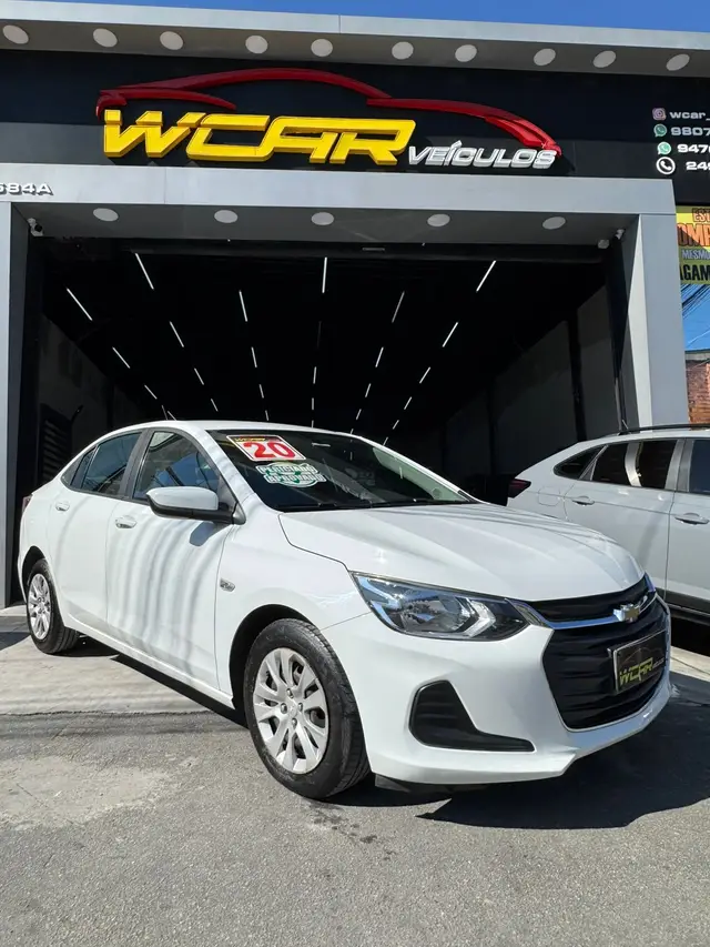 Carro Chevrolet Onix Plus 2020 1.0 LT (Flex)