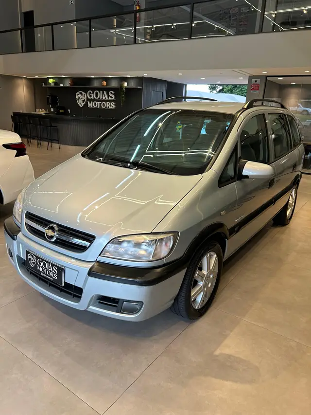Carro Chevrolet Zafira 2011 Expression 2.0 (Flex) (Aut)