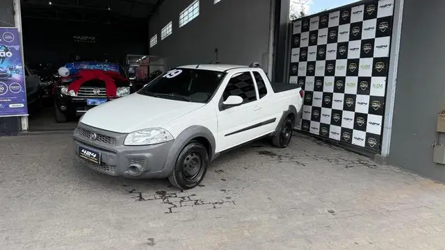 Carro Fiat Strada 2019 Working 1.4 (Flex)