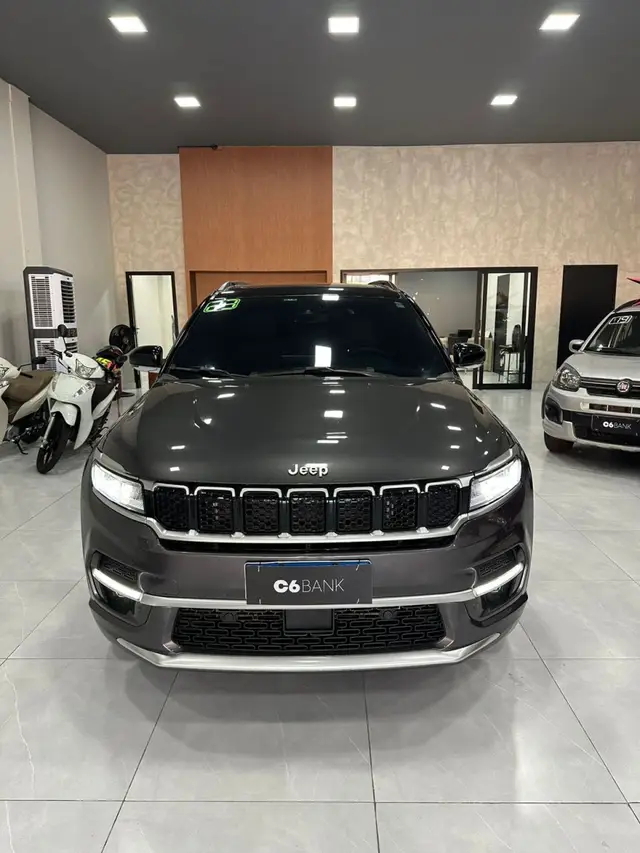 Carro Jeep Commander 2023 Overland 1.3 T270