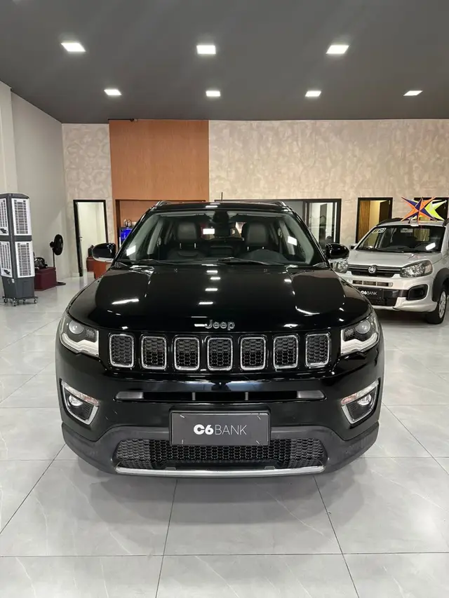 Carro Jeep Compass 2017 2.0 Limited (Aut) (Flex)