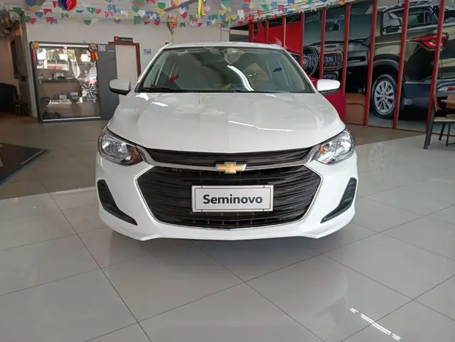 Carro Chevrolet Onix 2023 1.0