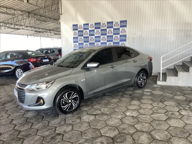 Carro Chevrolet Onix Plus 2025 LT 1.0