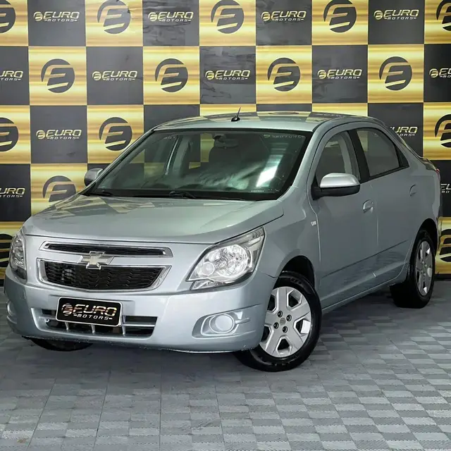 Carro Chevrolet Cobalt 2012 LT 1.4 8V (Flex)