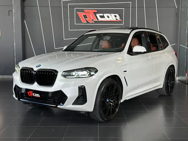 Carro BMW X3 2022 XDRIVE 30e M Sport Turbo Aut. (Híb.)
