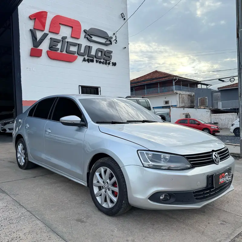 Volkswagen Jetta 2.0 Comfortline Tiptronic (Flex)