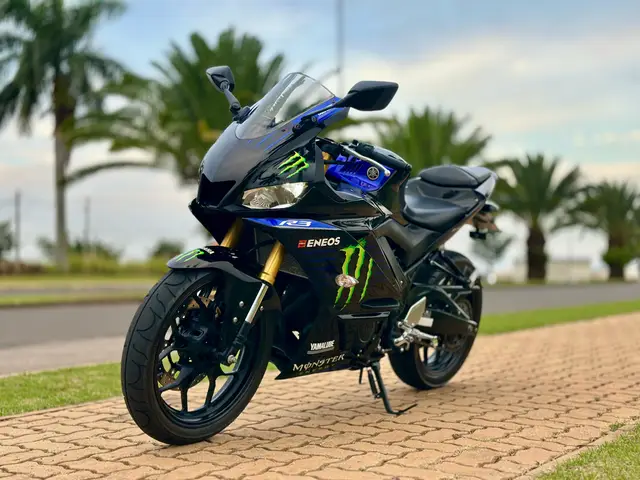 Moto Yamaha YZF R3 2021 (ABS)
