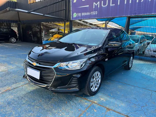 Carro Chevrolet Onix Plus 2023 LT 1.0