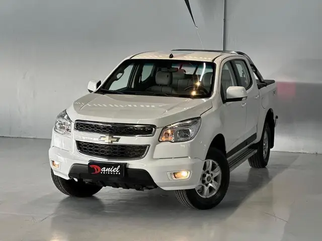 Carro Chevrolet S10 Cabine Dupla 2013 S10 2.8 CTDI LS 4WD (Cabine Dupla)