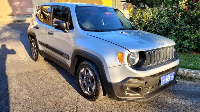 Carro Jeep Renegade 2016 Sport 1.8 4x2 (Aut) (Flex)