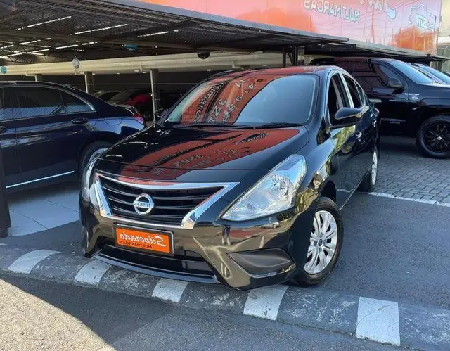 Carro Nissan Versa 2016 1.0 12V (Flex)