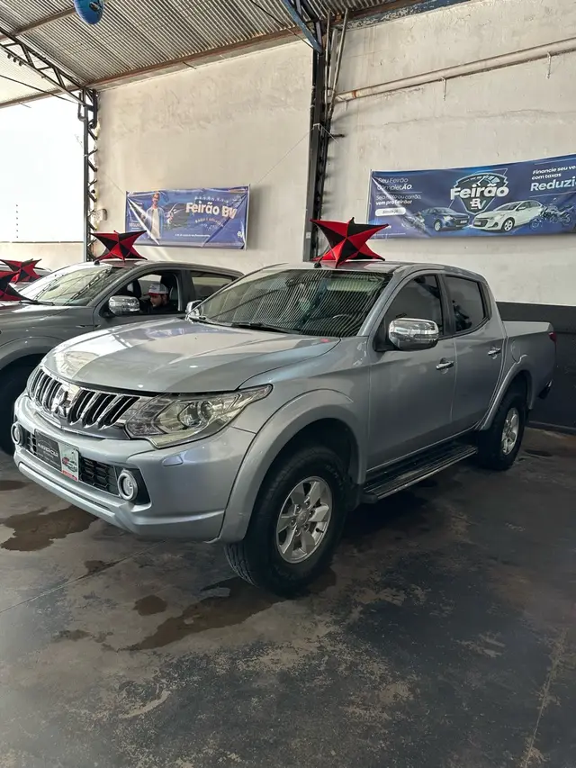 Carro Mitsubishi L200 Triton Sport 2018 Sport 2.4 DID-H HPE 4WD (Aut)