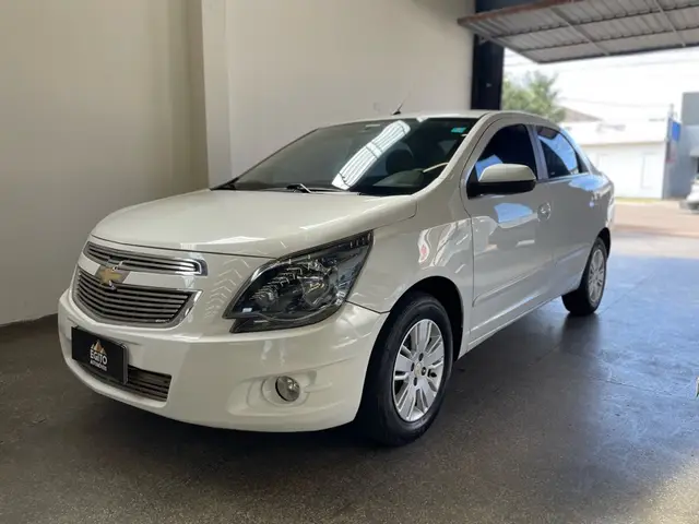 Carro Chevrolet Cobalt 2015 LTZ 1.8 8V (Flex)