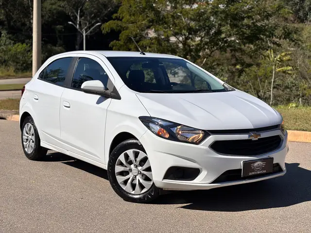 Carro Chevrolet Onix 2018 1.4 LT SPE/4 (Aut)