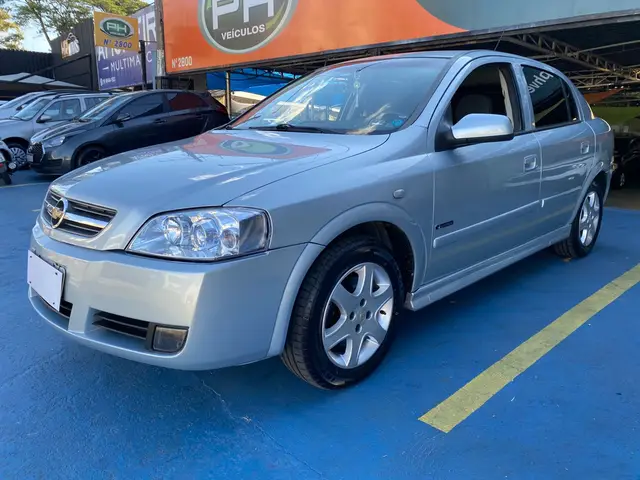 Carro Chevrolet Astra Sedan 2008 Advantage 2.0 (Flex)