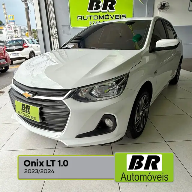 Carro Chevrolet Onix 2024 LT 1.0 Turbo