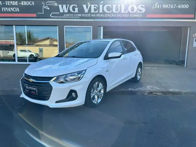 Carro Chevrolet Onix 2023 LTZ 1.0 Turbo (Aut.)