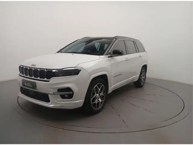 Carro Jeep Commander 2023 Overland 1.3 T270