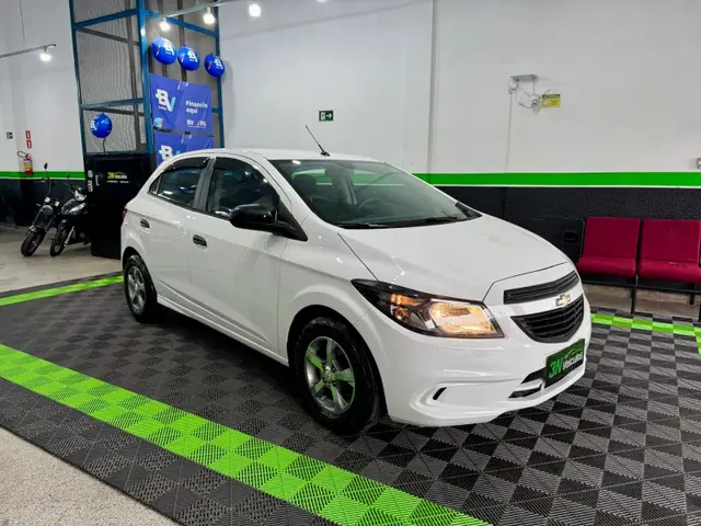 Carro Chevrolet Onix 2019 1.0 Joy SPE/4