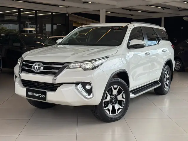 Carro Toyota SW4 2019 2.8 TDI SRX 5L 4x4 (Aut)