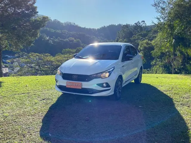 Carro Fiat Cronos 2022 Drive 1.3