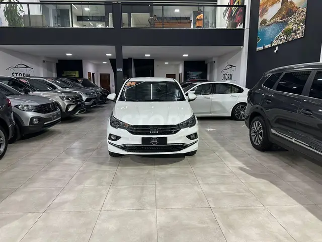 Carro Fiat Cronos 2025 Precision 1.3