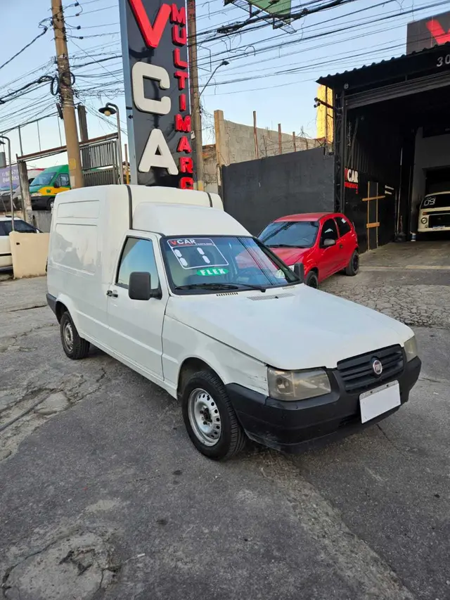 Carro Fiat Fiorino 2011 Furgão 1.3 (Flex)
