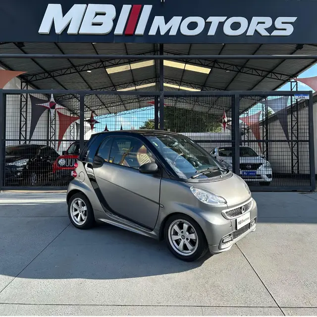 Carro Smart Fortwo Coupe 2015 fortwo 1.0 Turbo Coupé