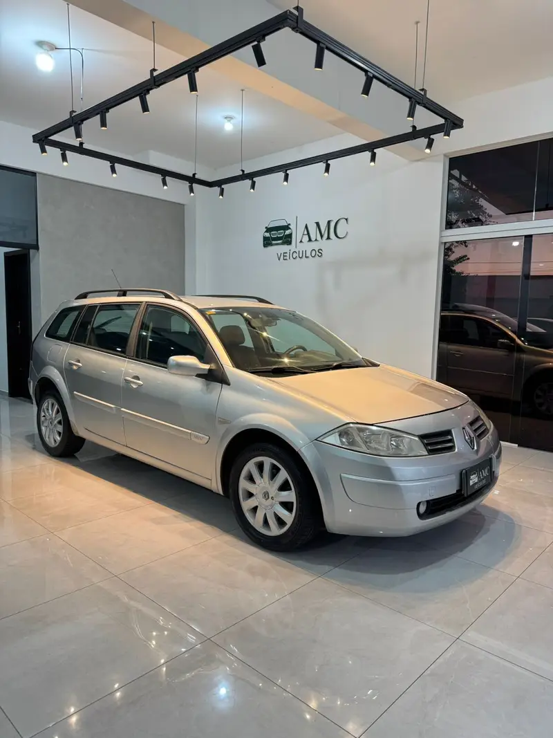 Renault Megane Grand Tour Mégane Grand Tour Dynamique 1.6 16V (flex)