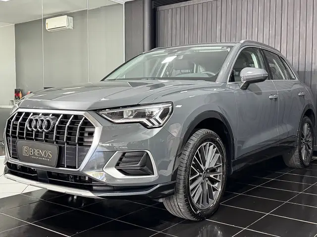 Carro Audi Q3 2024 Performance 2.0 TFSI Tiptr. Quattro
