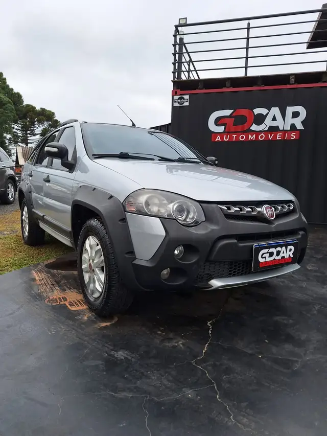 Carro Fiat Palio Weekend 2013 Adventure 1.8 16V Dualogic (Flex)