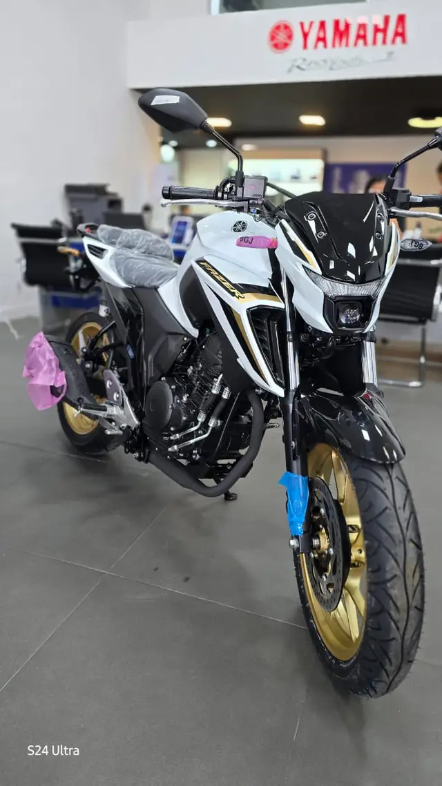 Moto Yamaha Fazer FZ25 2025 Connected