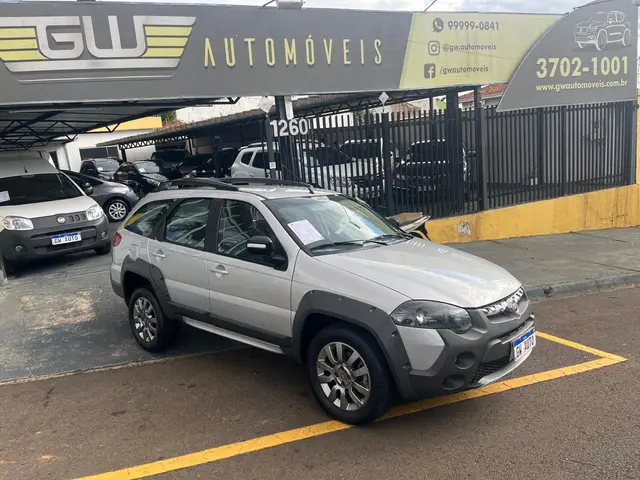 Carro Fiat Weekend 2016 Adventure 1.8 E.torQ (Flex)