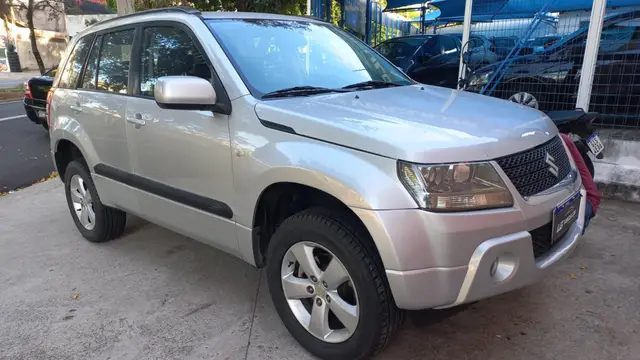 Carro Suzuki Grand Vitara 2012 2.0 16V (aut)