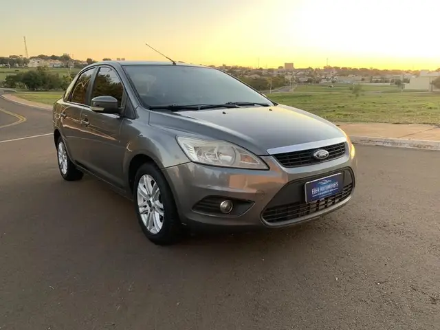 Carro Ford Focus Sedan 2012 GL 1.6 16V (Flex)