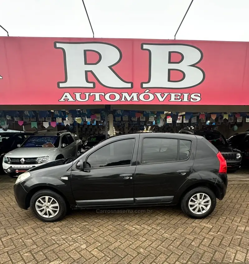 Renault Sandero Expression 1.6 8V (flex)