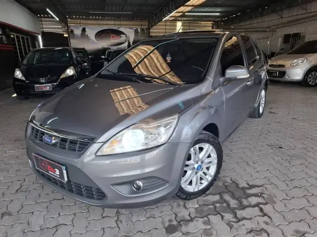 Carro Ford Focus Hatch 2010 Ghia 2.0 16V (Flex)