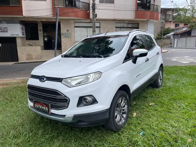 Carro Ford EcoSport 2014 Ecosport Freestyle Plus 1.6 16V (Flex)