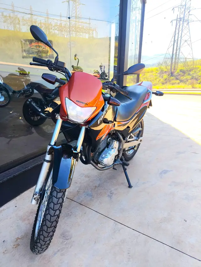 Carro Honda NX 4 Falcon 2007 400