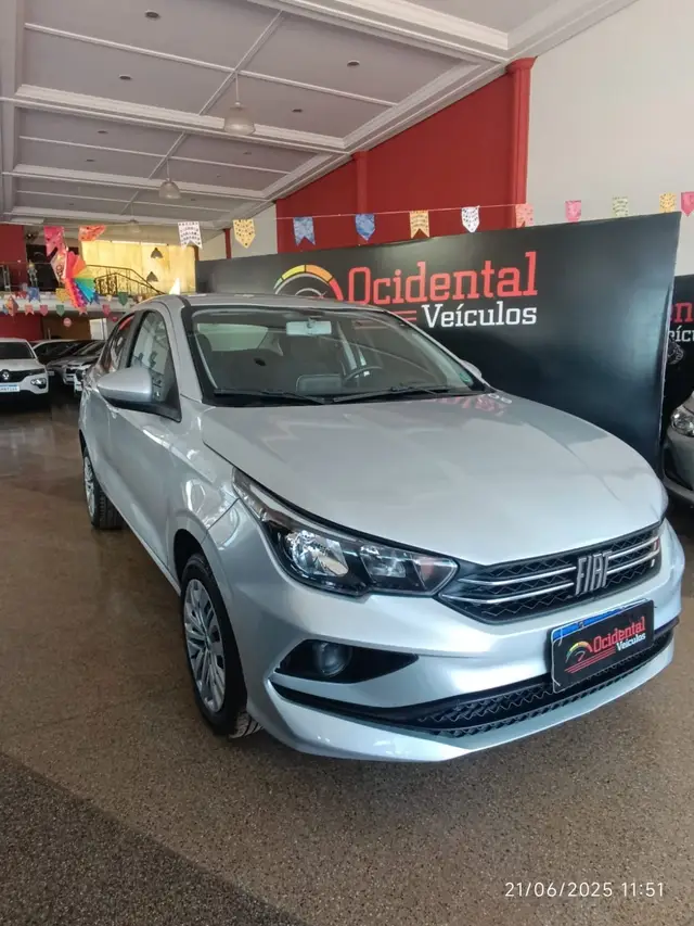 Carro Fiat Cronos 2024 Drive 1.3 (Aut.)