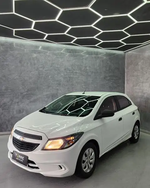 Carro Chevrolet Onix 2019 1.0 Joy SPE/4