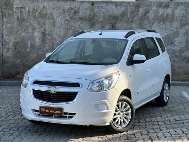 Carro Chevrolet Spin 2014 LT 5S 1.8 (Aut) (Flex)