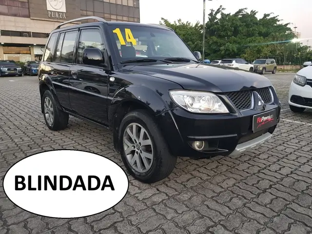 Carro Mitsubishi Pajero TR4 2014 2.0 16V 4X4 (Flex) (Aut)